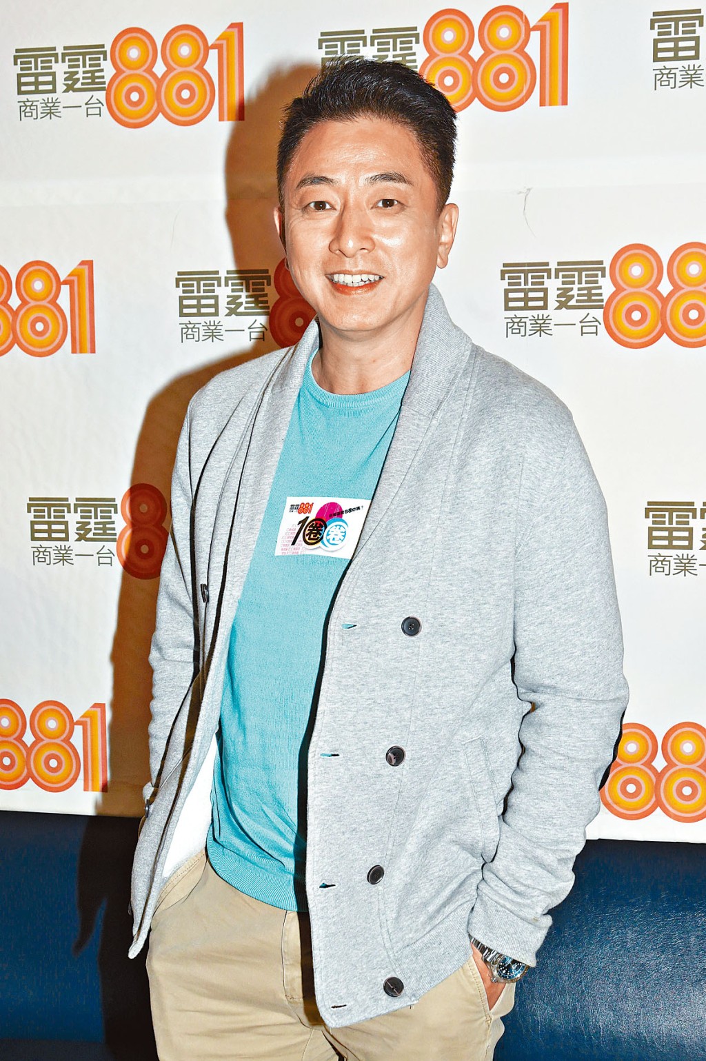 张松枝周二时仍在拍摄《九龙城寨‧围城》，但昨日就在社交网公布确诊的消息。