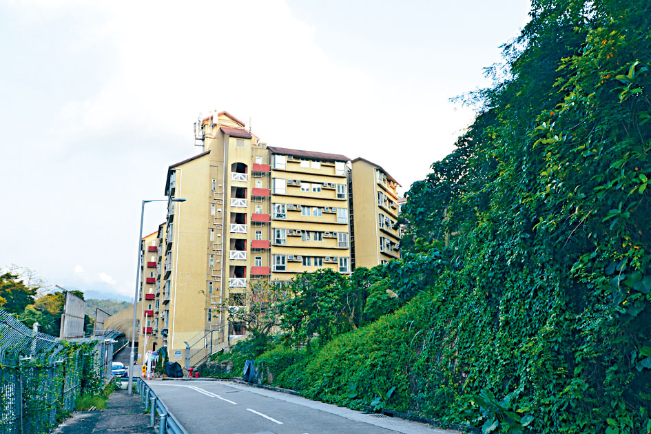 「策誠軒」被批評近乎無任何生活配套。