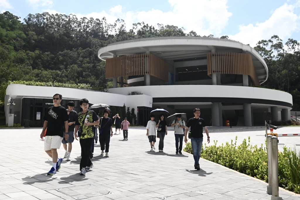 邵先生指,現場整體設施良好,乾淨且空氣流通。 邵先生指,現場整體設施良好,乾淨且空氣流通。
