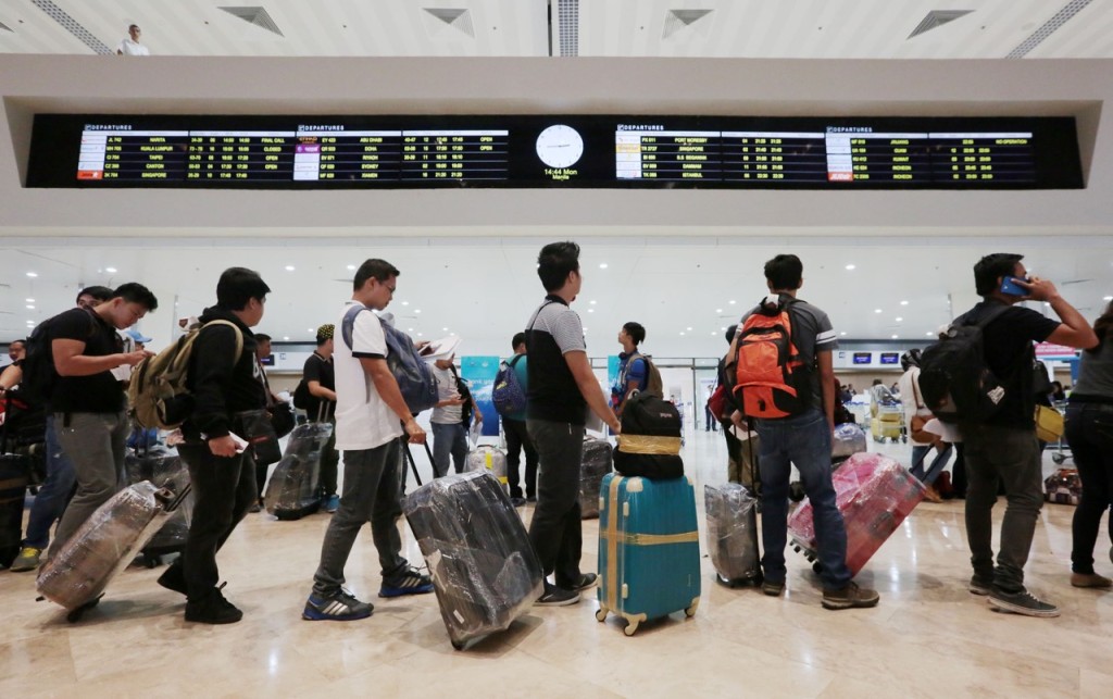 事發於乘客趕搭機之際。INQUIRER PHOTO