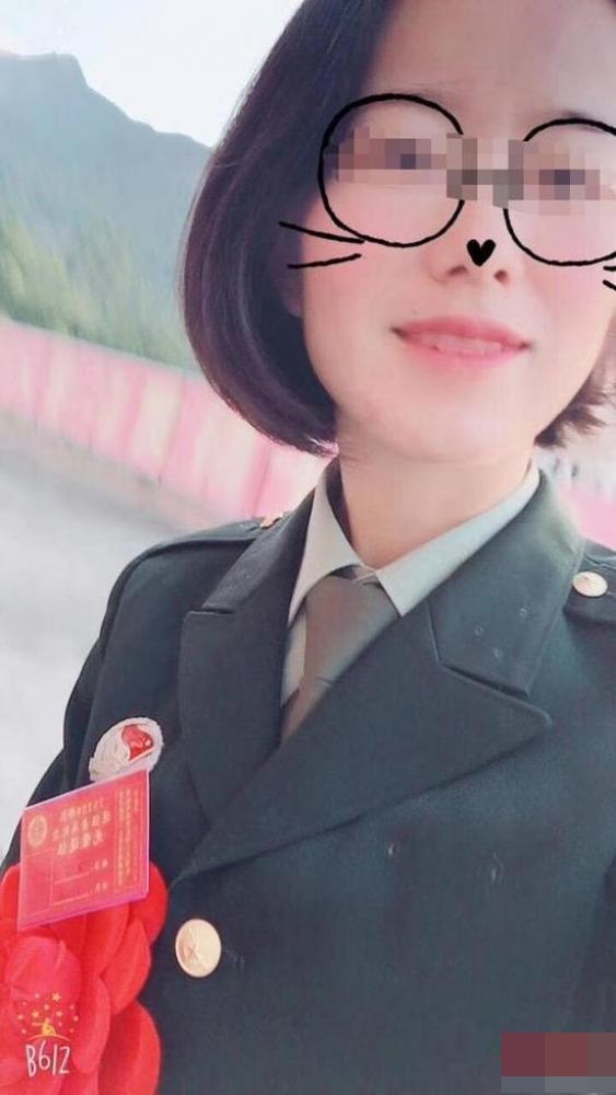 退伍女兵唐雪。网图