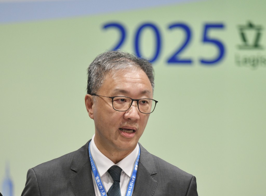 選管會主席陸啟康。 選管會主席陸啟康。