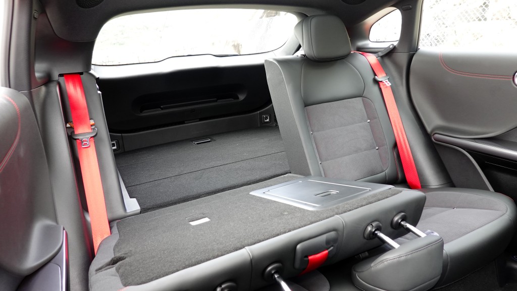 smart #3 Brabus电动四驱SUV后座椅背可作6/4式独立收摺