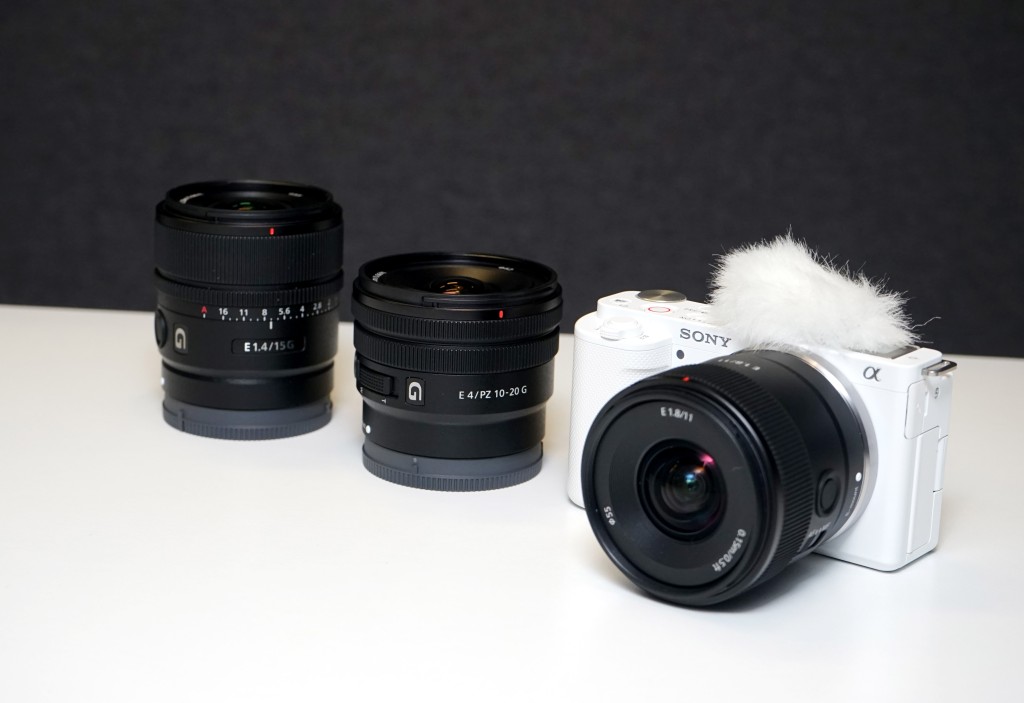 三支新鏡分別為E 15mm F1.4 G（左）、E PZ 10-20mm F4 G（中）及E 11mm F1.8（右）。