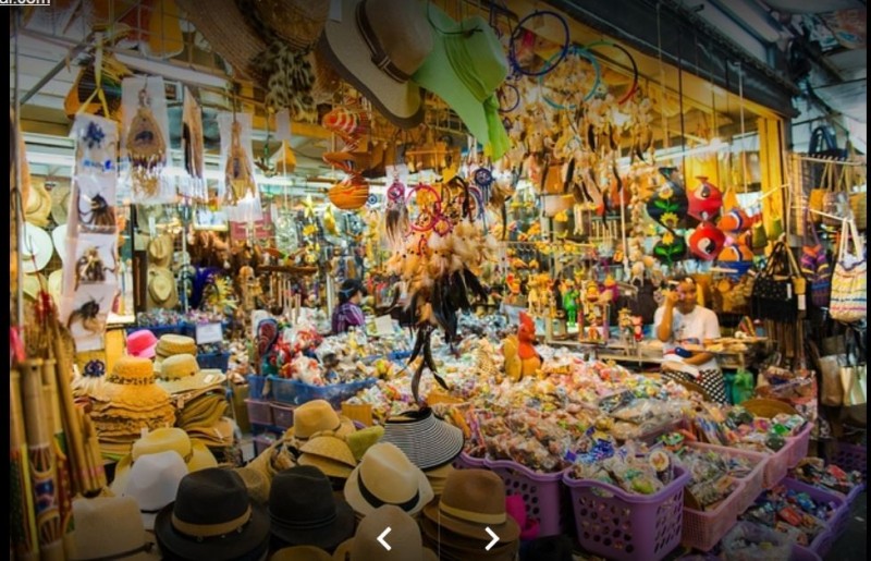 翟道翟市集是东南亚规模最大的周末市集之一。维基网站