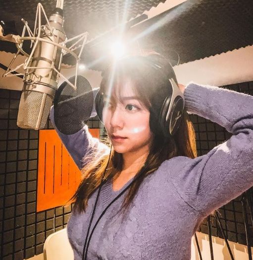 為了節省資源,Step經常利用社交平台落力推歌。