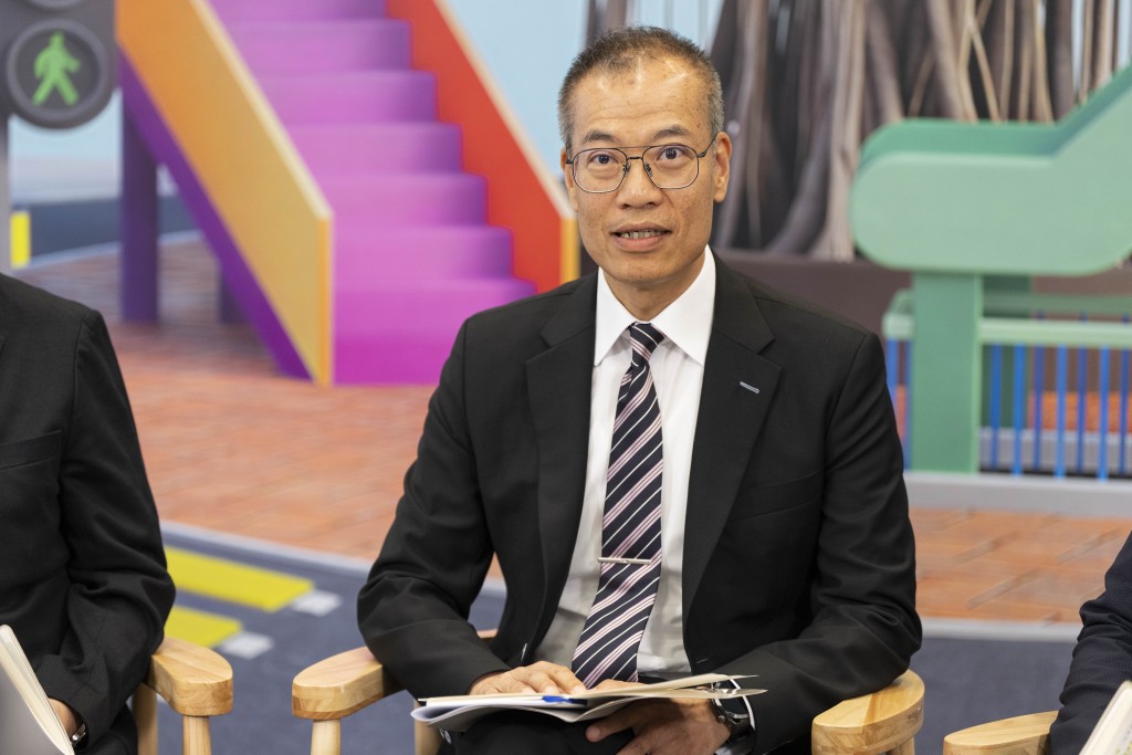 警務處副處長(行動)兼道路安全議會主席葉雲龍。 警務處副處長(行動)兼道路安全議會主席葉雲龍。