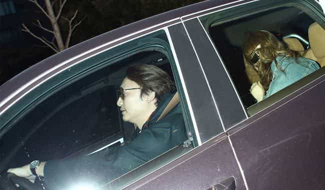 香取喺SMAP出道初期已經同圈外女友拍拖。