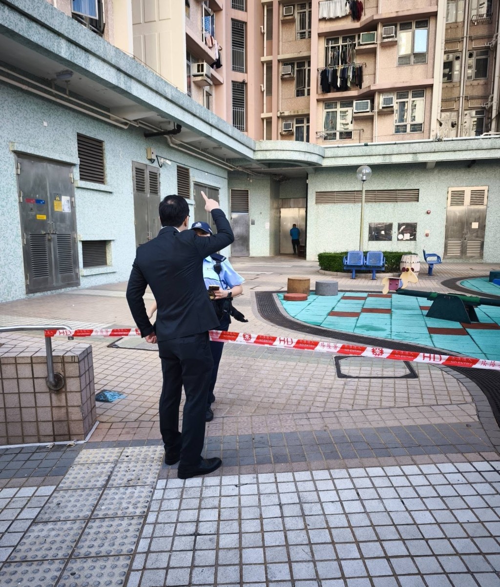 區議員張琪騰到場了解事件。fb張琪騰圖片 區議員張琪騰到場了解事件。fb張琪騰圖片