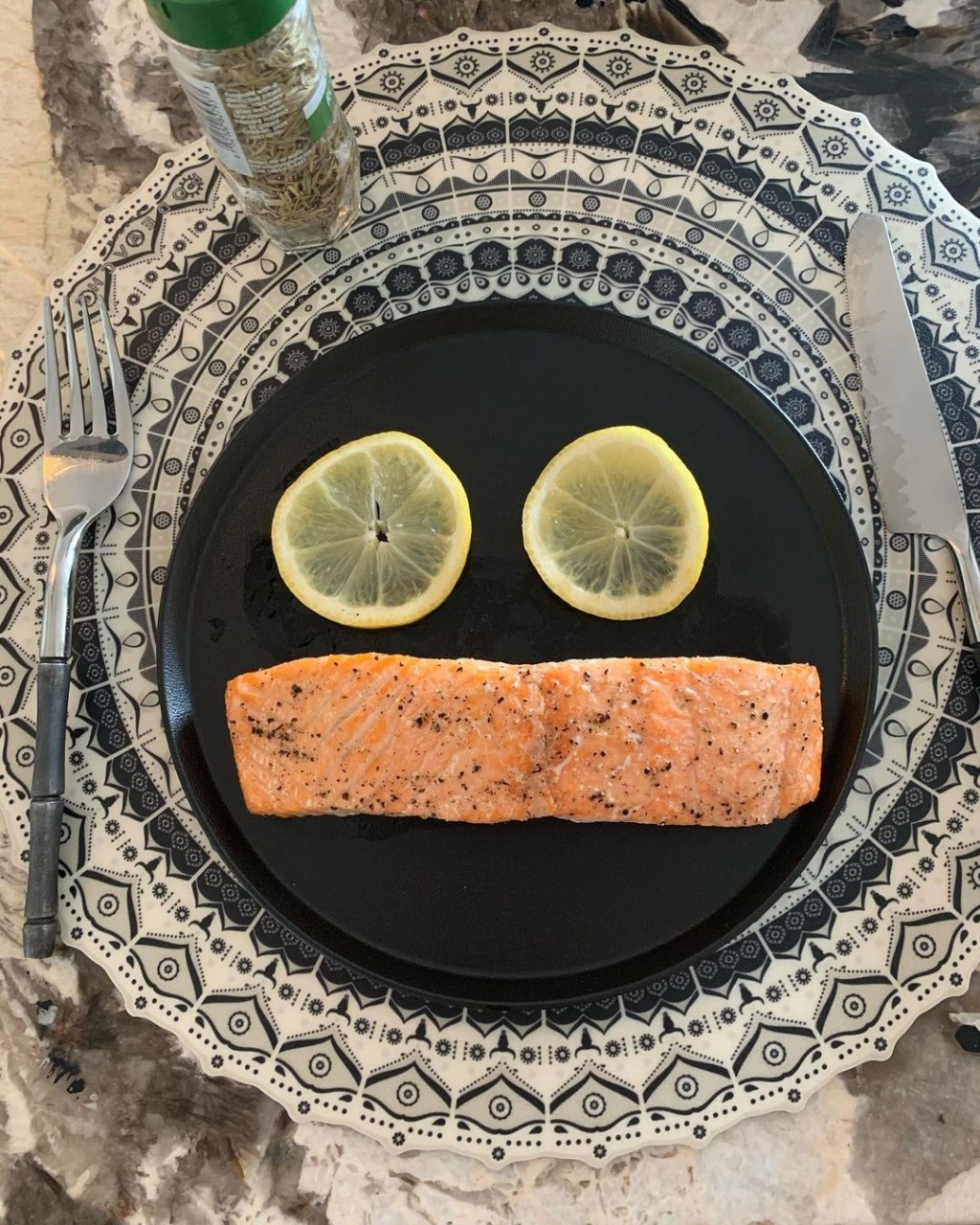 而家搞到餐餐食焗嘢...