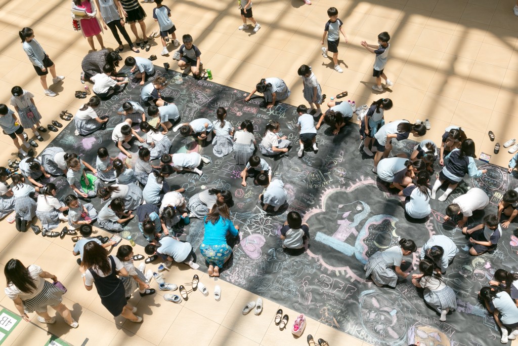 三名老師均認為，學生應在生活中探索靈感，繼而創作。