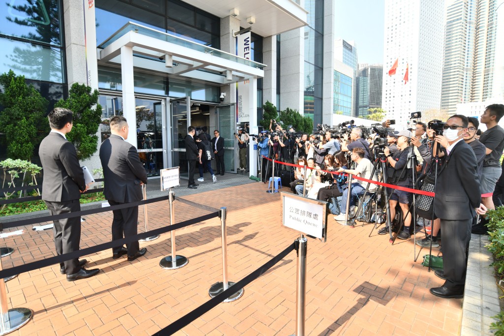 聽證會上午10時正式開始。