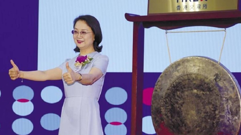 64歲鍾慧娟及其38歲的女兒孫遠,以1410億元人民幣身價首次問鼎中國女首富。中新社