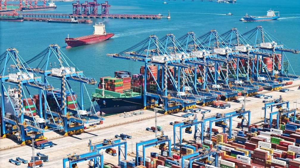 商務部：2025年中國首次躍居中亞各國第一大貿易夥伴。 新華社