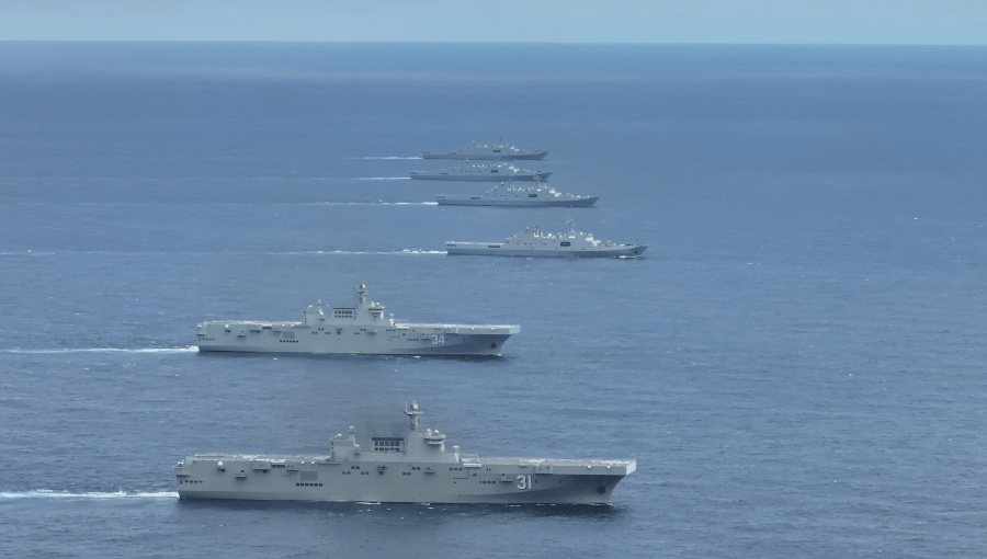 湖北艦與海南艦。央視 湖北艦與海南艦。央視