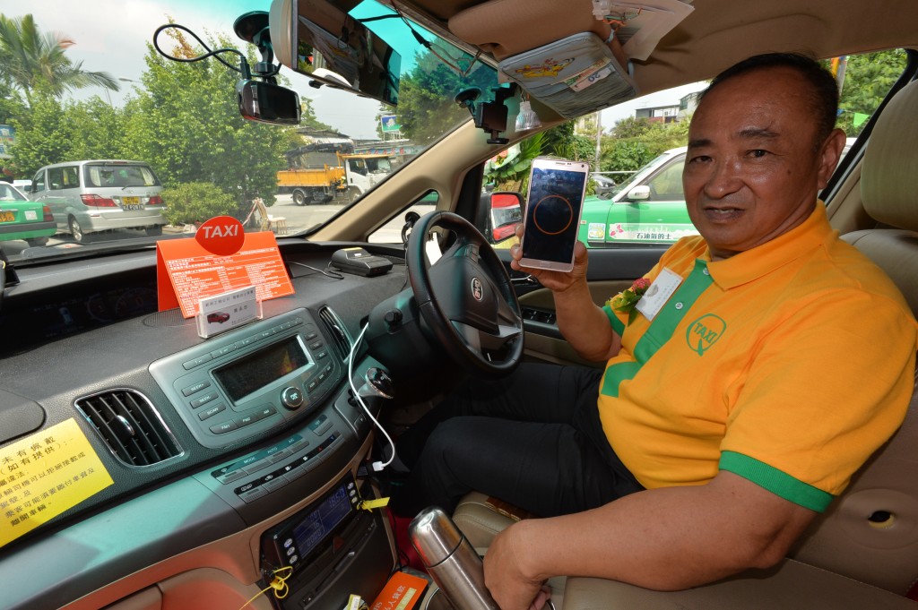 新界西北的士司機從業員總會主席黃永忠。資料圖片