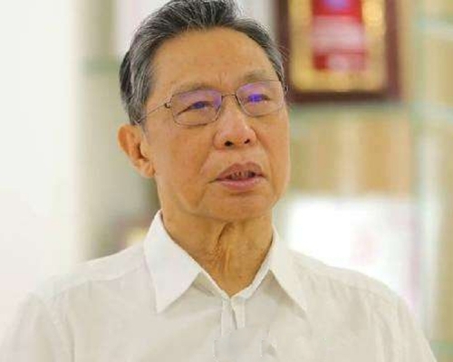 鍾南山表示防治疫情要靠疫苗，研製新冠疫苗非常迫切。(網圖)