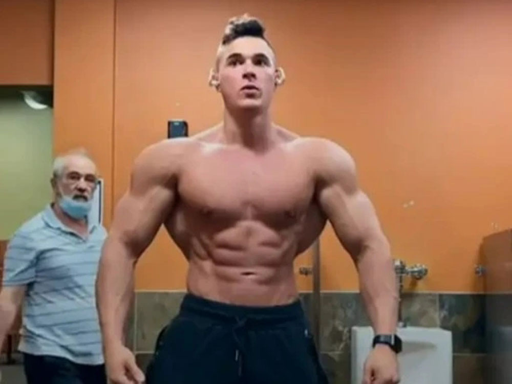 一年後兩人舊地重逢。網圖