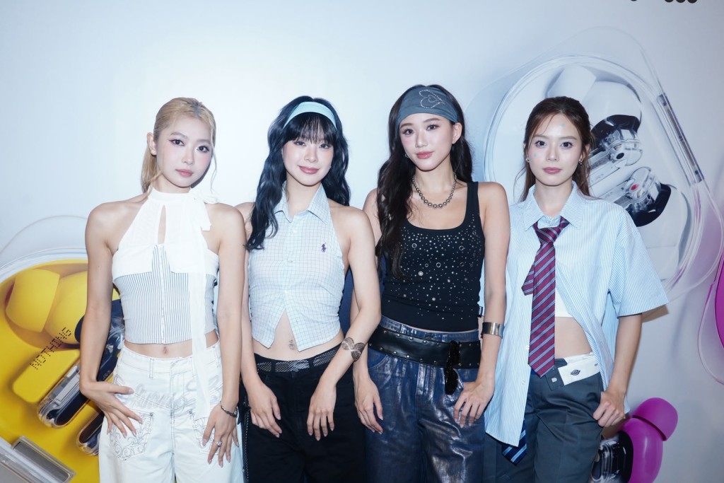 女團VIVA迎來出道兩周年。 女團VIVA迎來出道兩周年。