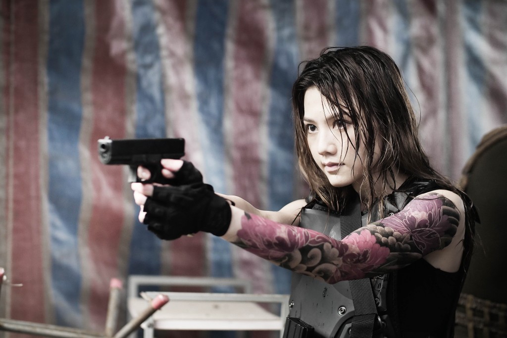 明晚（22日）播出的一集，由周秀娜飾演的Nana將深入敵陣，與敵人展開激烈槍戰。