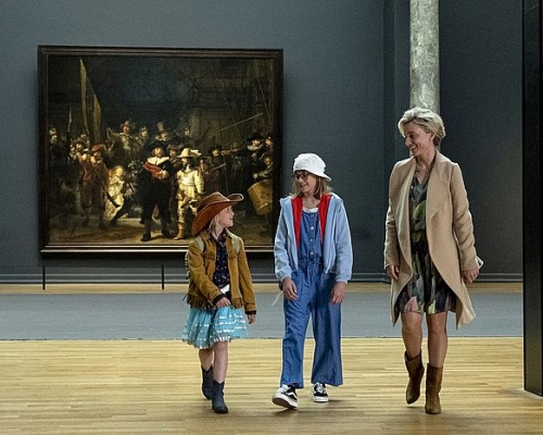 荷兰电影《博物馆名画出走事件簿》以亲情作主题，当中不乏温情桥段，适合一家大细观看。 Dinand van der Wal, Column Film and Fiction Valley供相