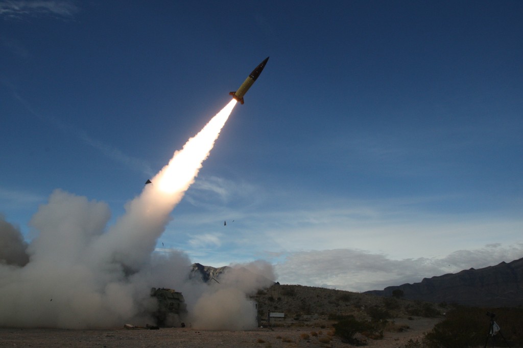 【国际新闻】美证实供乌ATACMS长程导弹 已投入战场使用 / 更多新闻………