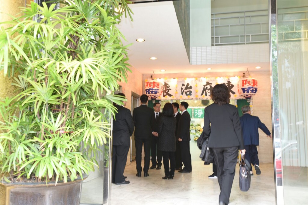 李君夏靈堂設於殯儀館四樓。 楊偉亨攝