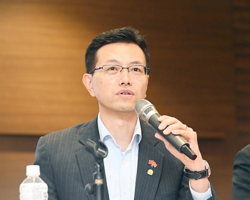 吳秋北指,政府放手不理失業問題。資料圖片
