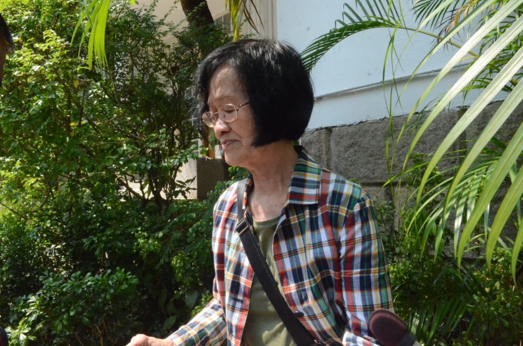 該名女子自稱是黎智英二姐。