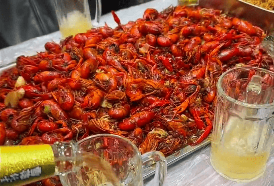 草酸会结合钙形成沉淀,增加肾负担甚至导致肾结石,存在健康隐患。 资料图 草酸会结合钙形成沉淀,增加肾负担甚至导致肾结石,存在健康隐患。 资料图