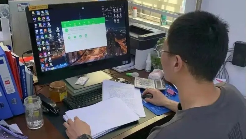 美媒稱，中國政府要求國企要在三年內不再使用西方電腦軟件。