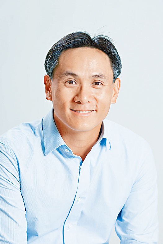 ■利华控股主席及执行董事司徒志仁。