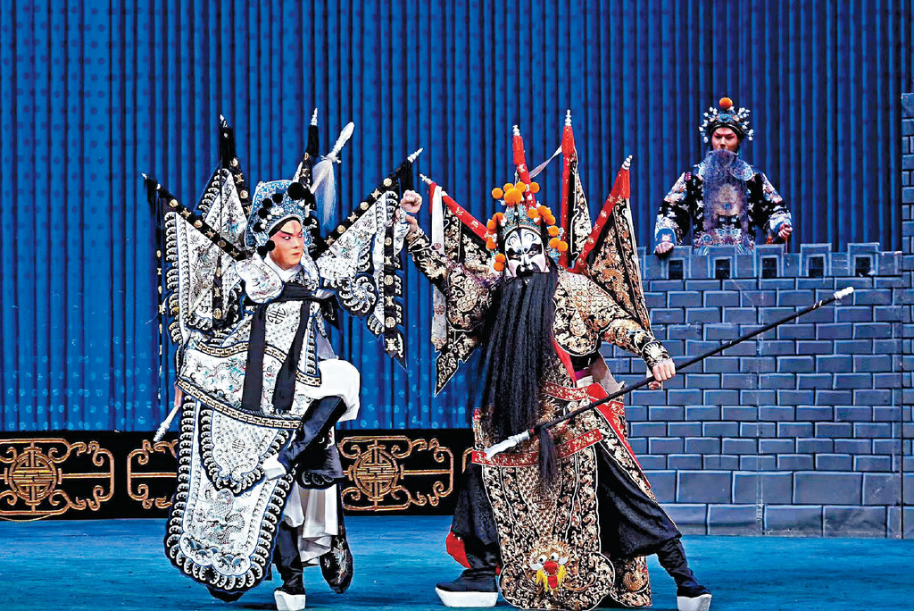 ■《戰馬超》又名《兩將軍》,是京劇武戲經典劇目。 ■《戰馬超》又名《兩將軍》,是京劇武戲經典劇目。