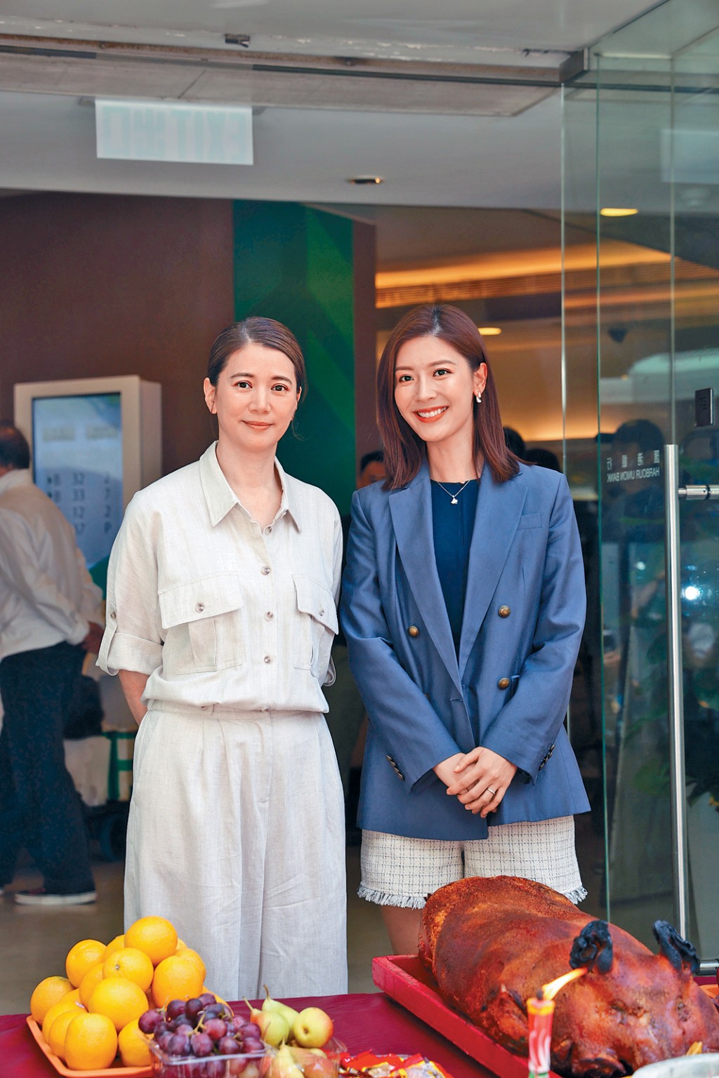 靓靓相隔7年再拍港产片，更在导演提供的演员中拣了余香凝合作，两大金像影后强强联手。