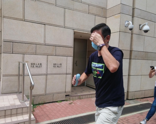 被告汉伟雄。 资料图片