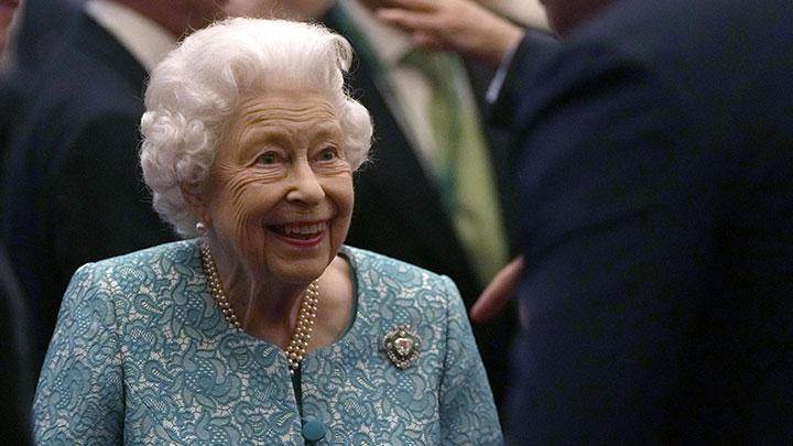 英女皇於今年2月確診新冠肺炎。AP圖片
