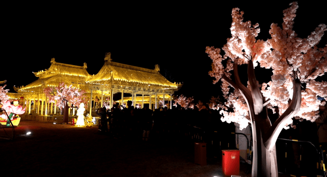 受沙塵暴影響,圓明園的春節燈會暫停。北京日報 受沙塵暴影響,圓明園的春節燈會暫停。北京日報