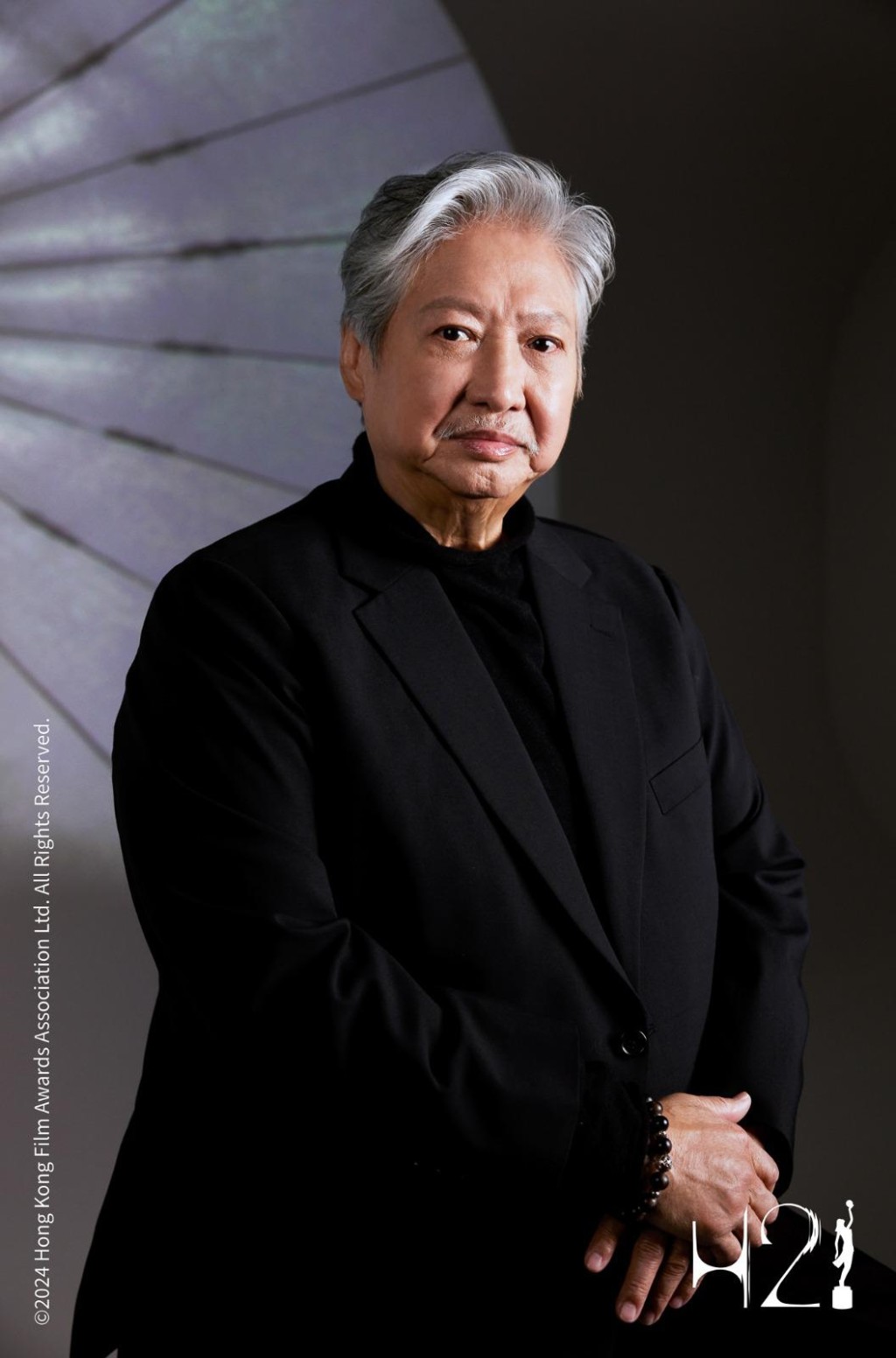 縱橫香港影壇超過六十年的洪金寶獲頒本屆金像獎「終身成就奬」。