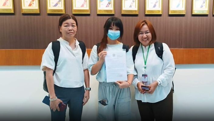 泰国无证学童获青岛科技大学取录，助取签证已顺利前往内地。 泰国头条日报
