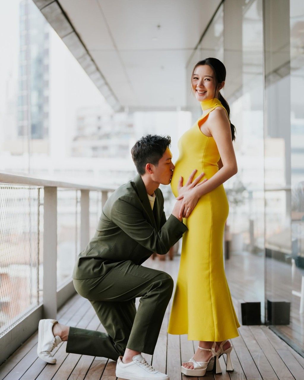 ３月時，「十優港姐」麥明詩與丈夫盛勁為未有公布BB性別，繼續玩神秘。