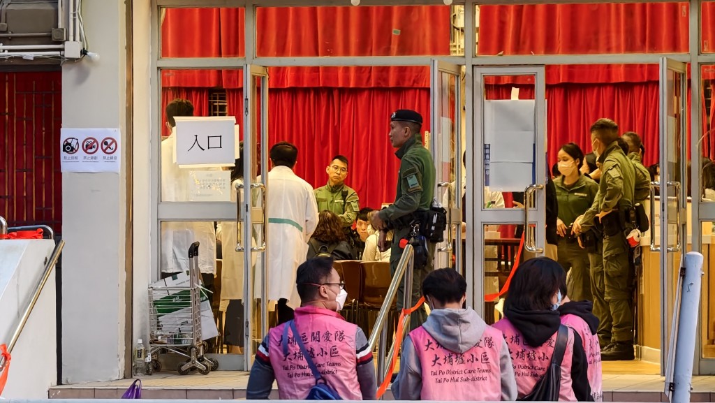 政府為受影響住戶發放的一萬元應急金，至今接獲1200個申請，並已有336戶領取。資料圖片