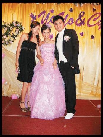 2007年，王嘉明与拍拖7年模特儿女友姚咏雯结婚。（《东周刊》图片）