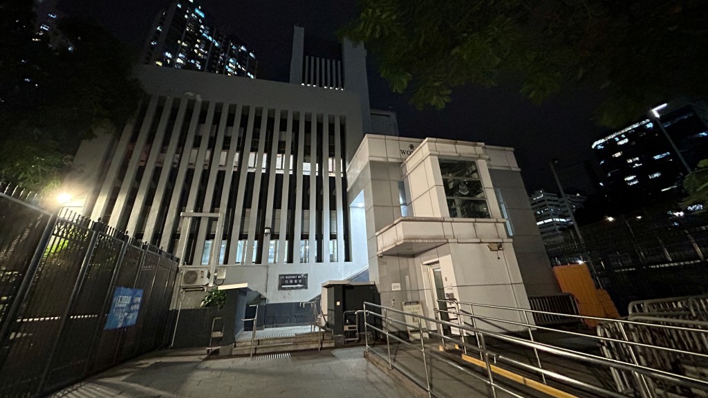 立法會選舉｜涉扯跌候選人旗幟 39歲男侍應被拘控