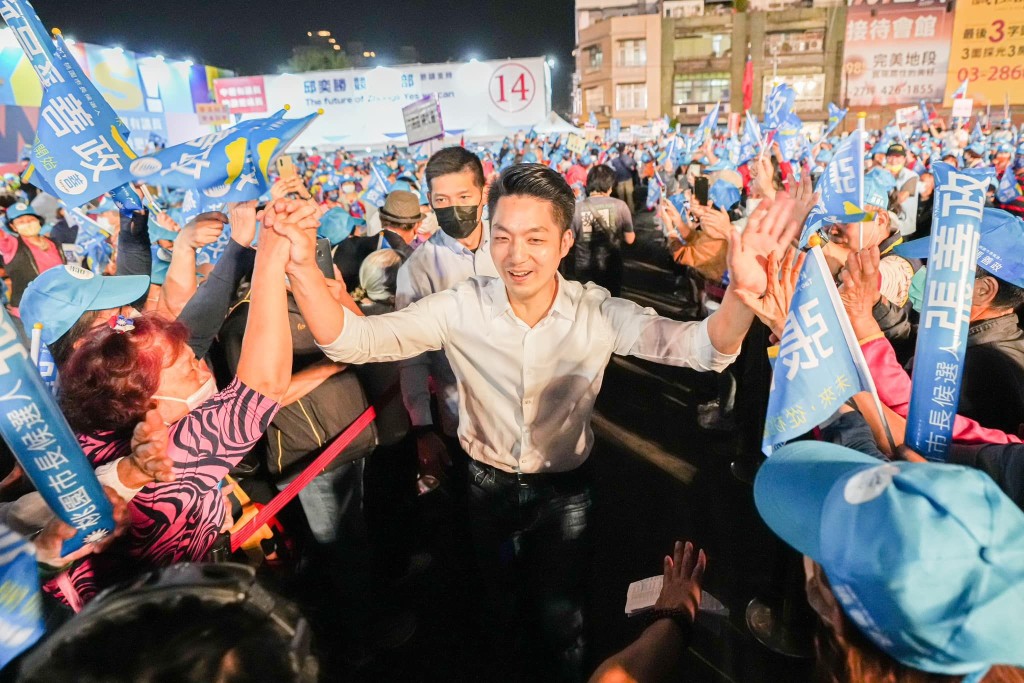 今年，除了台北市長選舉有蔣介石曾孫蔣萬安鬥前衞福部長陳時中外，其他縣市的戲碼都乏善足陳。
