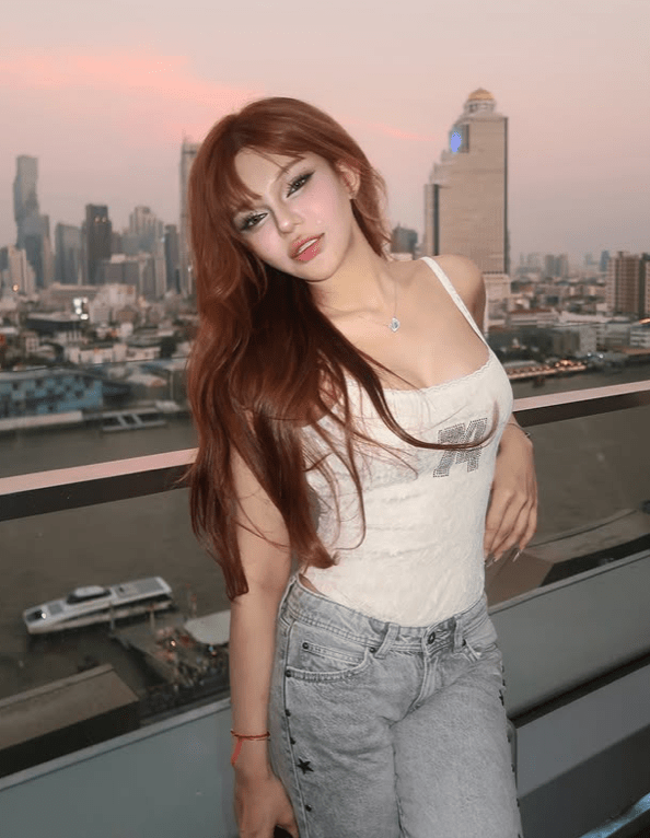 Dan Thy表示，自己平时不抽烟、不喝酒，过去身体亦无出现明显不适，一直以为自己年轻“撑得住”，万万没想到疾病会突然敲门。
