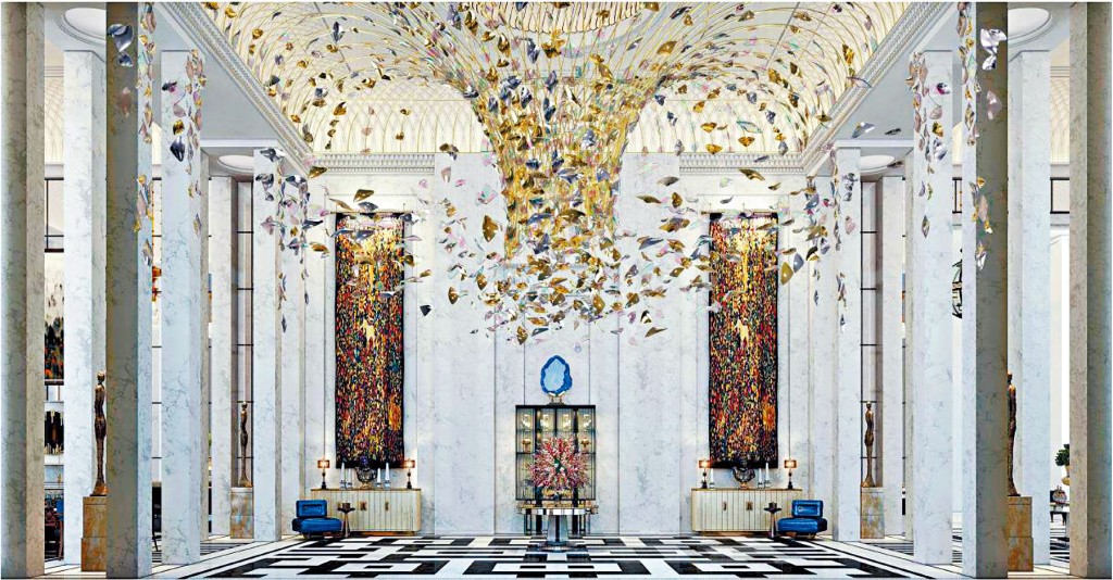 雅加達朗廷酒店大堂飾以由三千隻水晶蝴蝶構成的特色水晶吊燈。