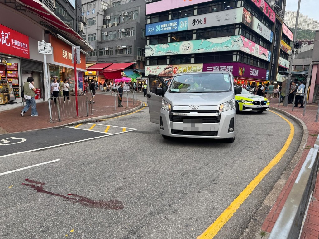 現場為葵涌盛芳街近高芳街交界。