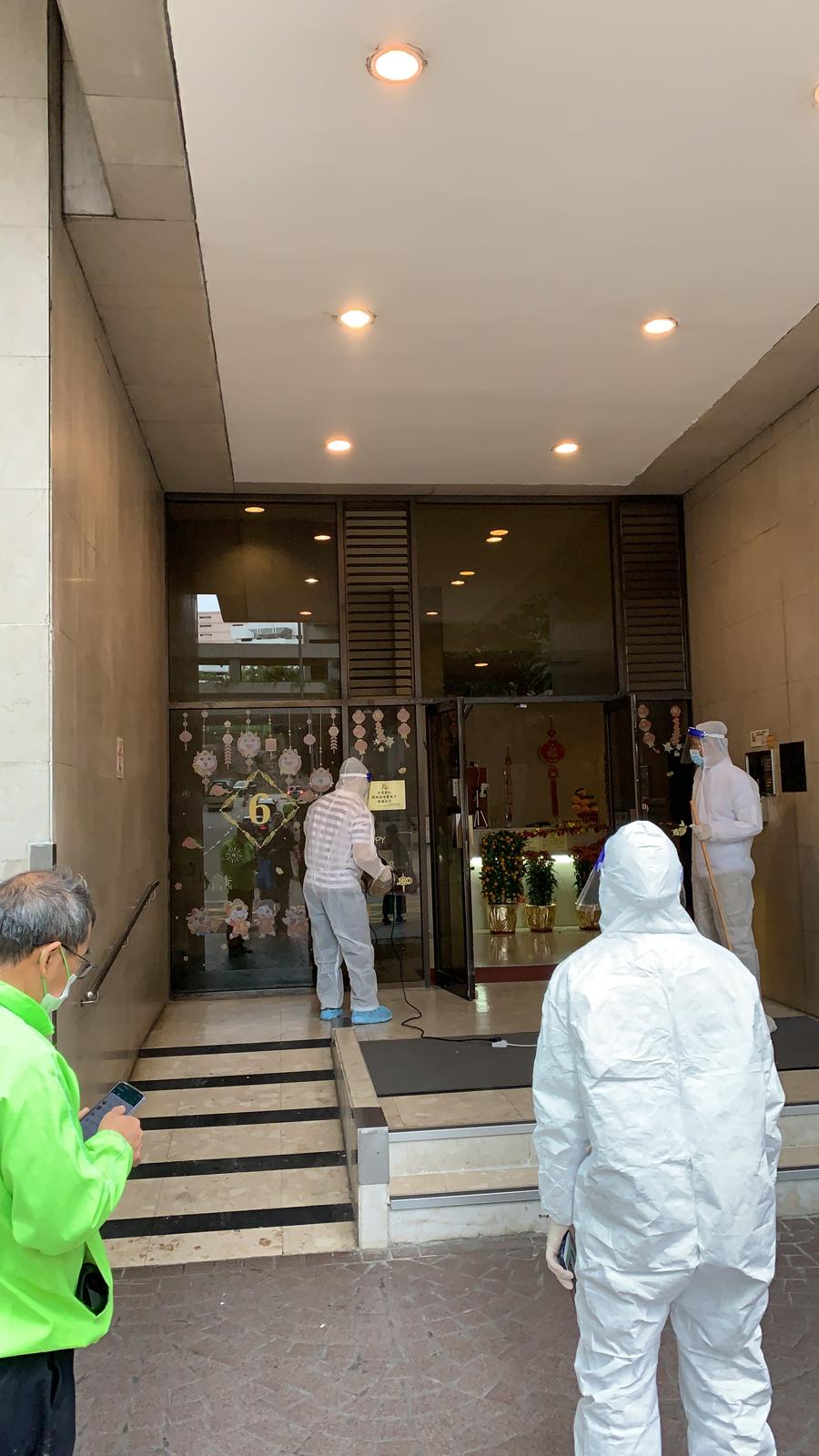 海濱花園海霞閣加強清潔消毒。