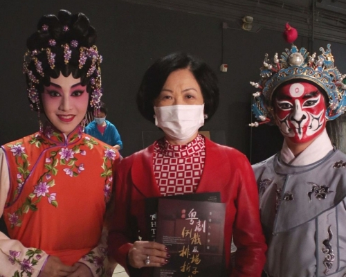 叶刘淑仪日前欣赏《传统粤剧例戏及排场折子戏展演》，剧情令她联想到去年香港局势(叶刘淑仪Facebook相片)