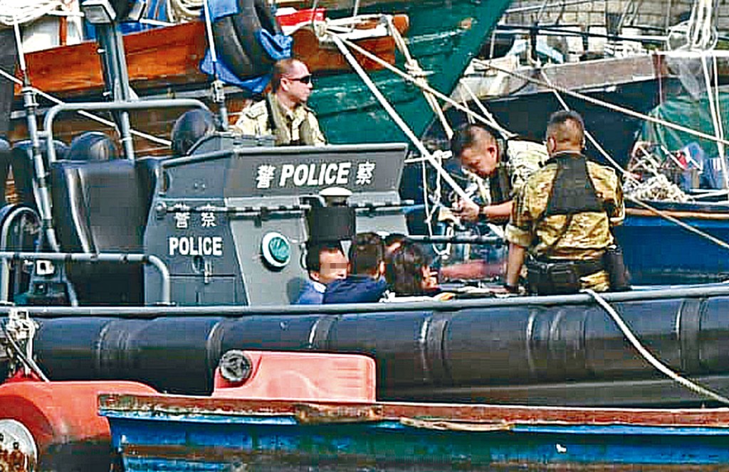 水警拘捕五名南亞裔人蛇。